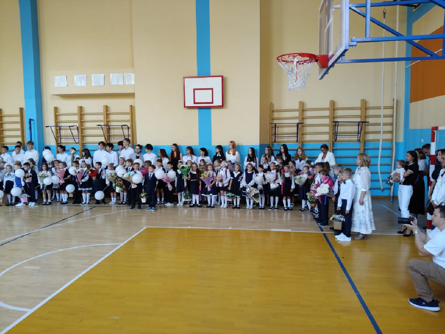 пушкино, школа 1, день знаний, торжественная линейка, первоклассники,