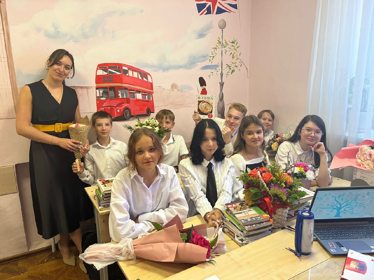 пушкино, лицей, награды, торжественная линейка, день знаний,