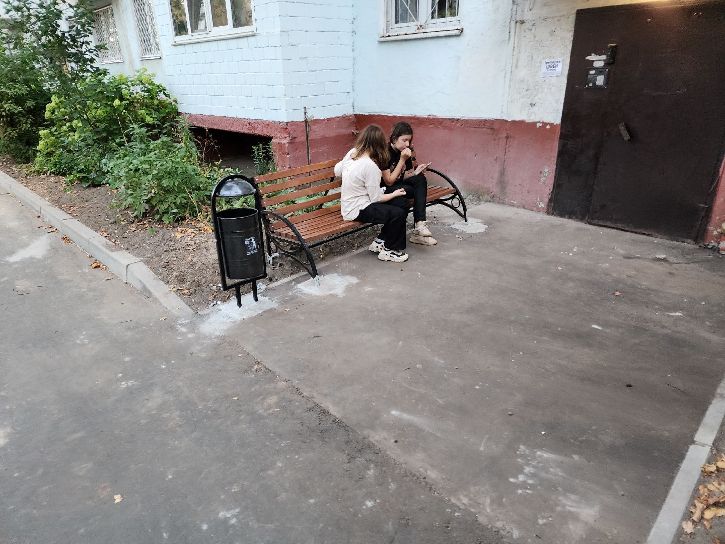 Чехов, улица Гагарина, комплексное благоустройство двора, дворовая территория, формирование комфортной городской среды, парковки, проезды, пешеходная дорожка,