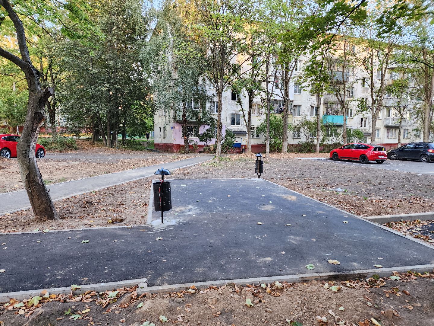 Чехов, улица Гагарина, комплексное благоустройство двора, дворовая территория, формирование комфортной городской среды, парковки, проезды, пешеходная дорожка,