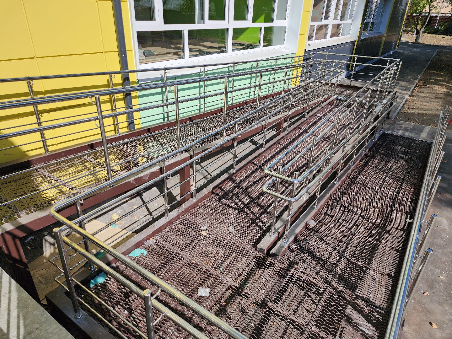 серпухов, подмосковье, капремонт школы, инвалиды, ремонт,