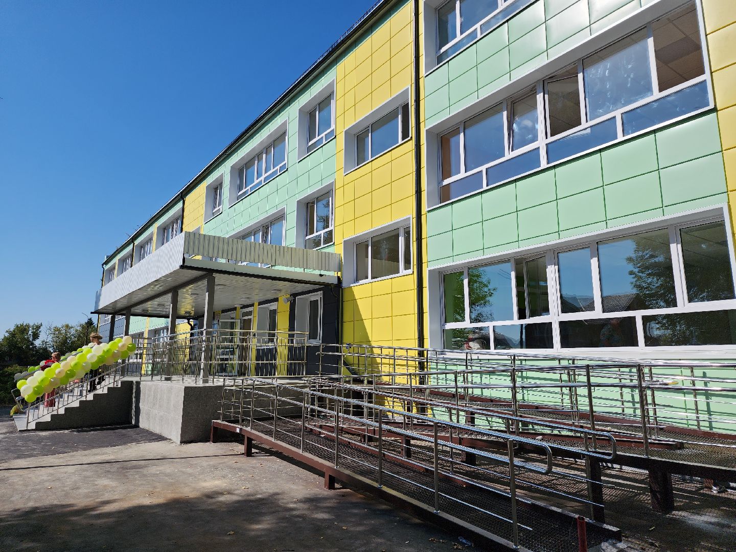 серпухов, подмосковье, капремонт школы, инвалиды, ремонт,