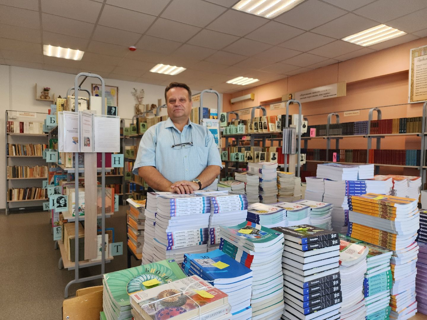 новый учебный год, школьная библиотека, Национальная электронная библиотека, Обухово, Богородский городской округ,