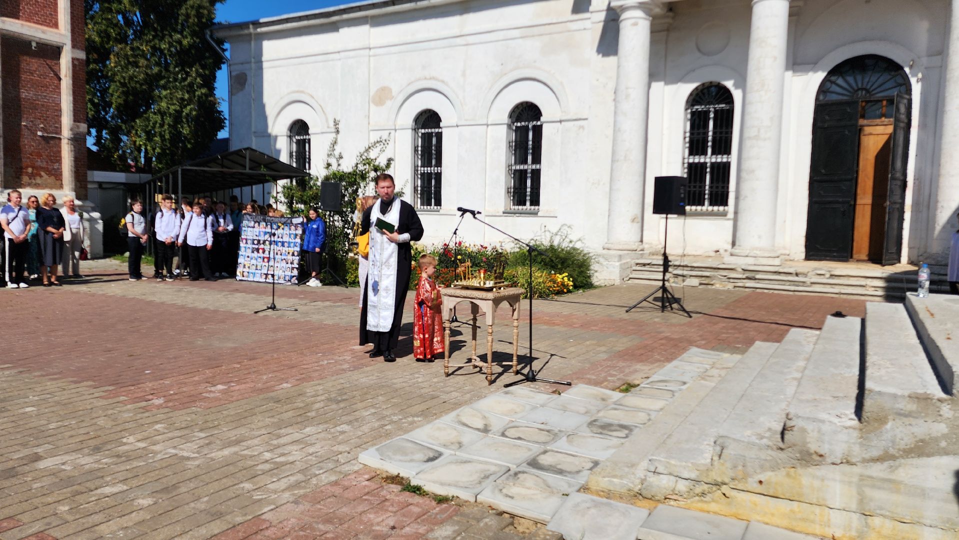 Бронницы, Трагедия в Беслане, Памятное мероприятие, Молоджный Центр Алиби, Молодая гвардия Бронницы,
