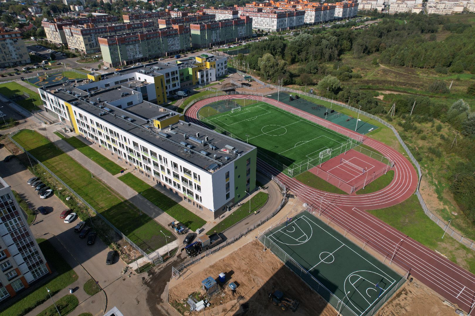 видео с коптера, школа, красногорск,