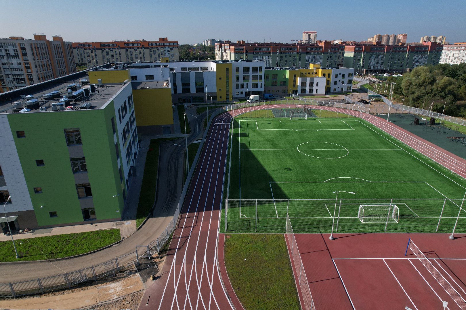 видео с коптера, школа, красногорск,