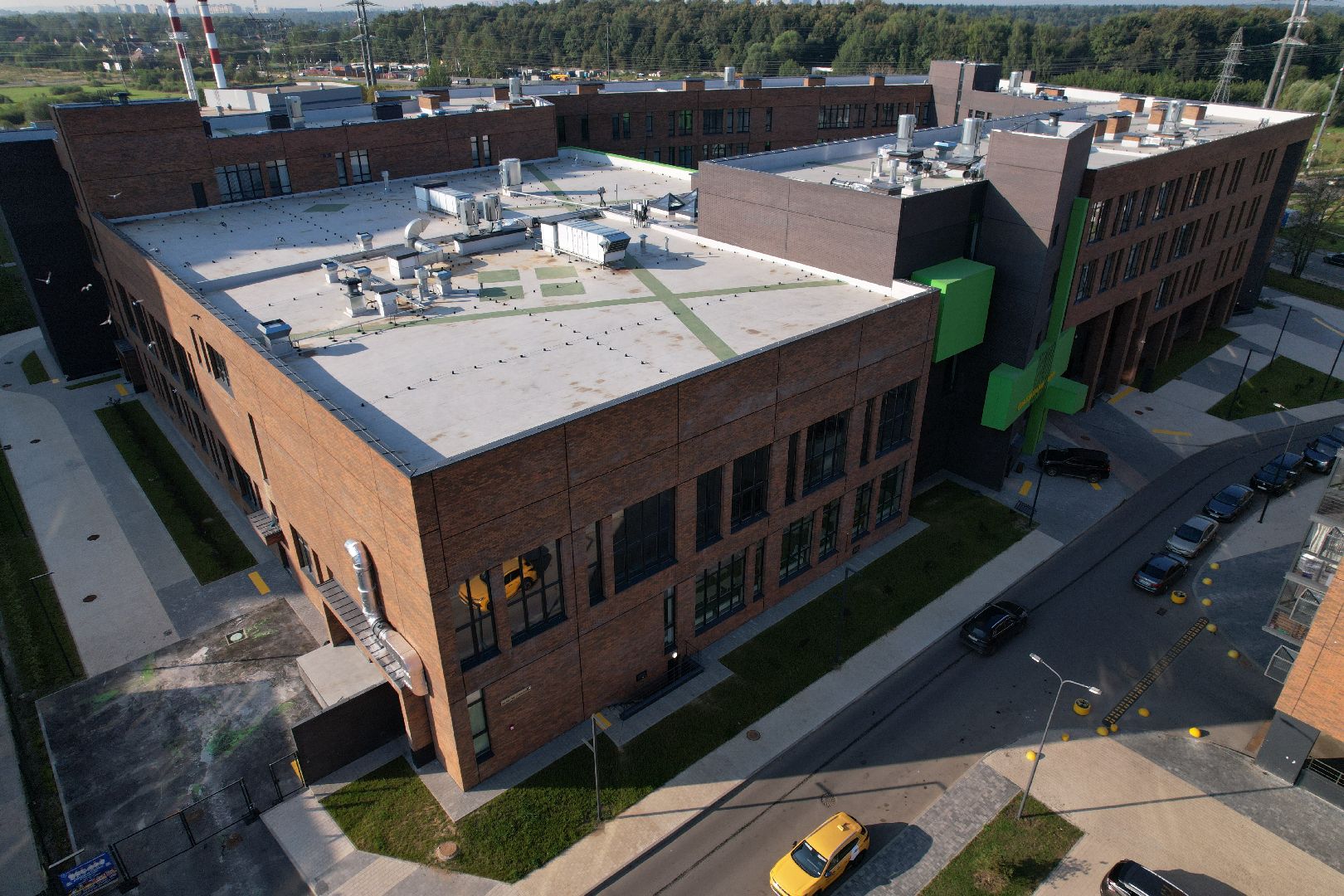 видео с коптера, отрада, школа,