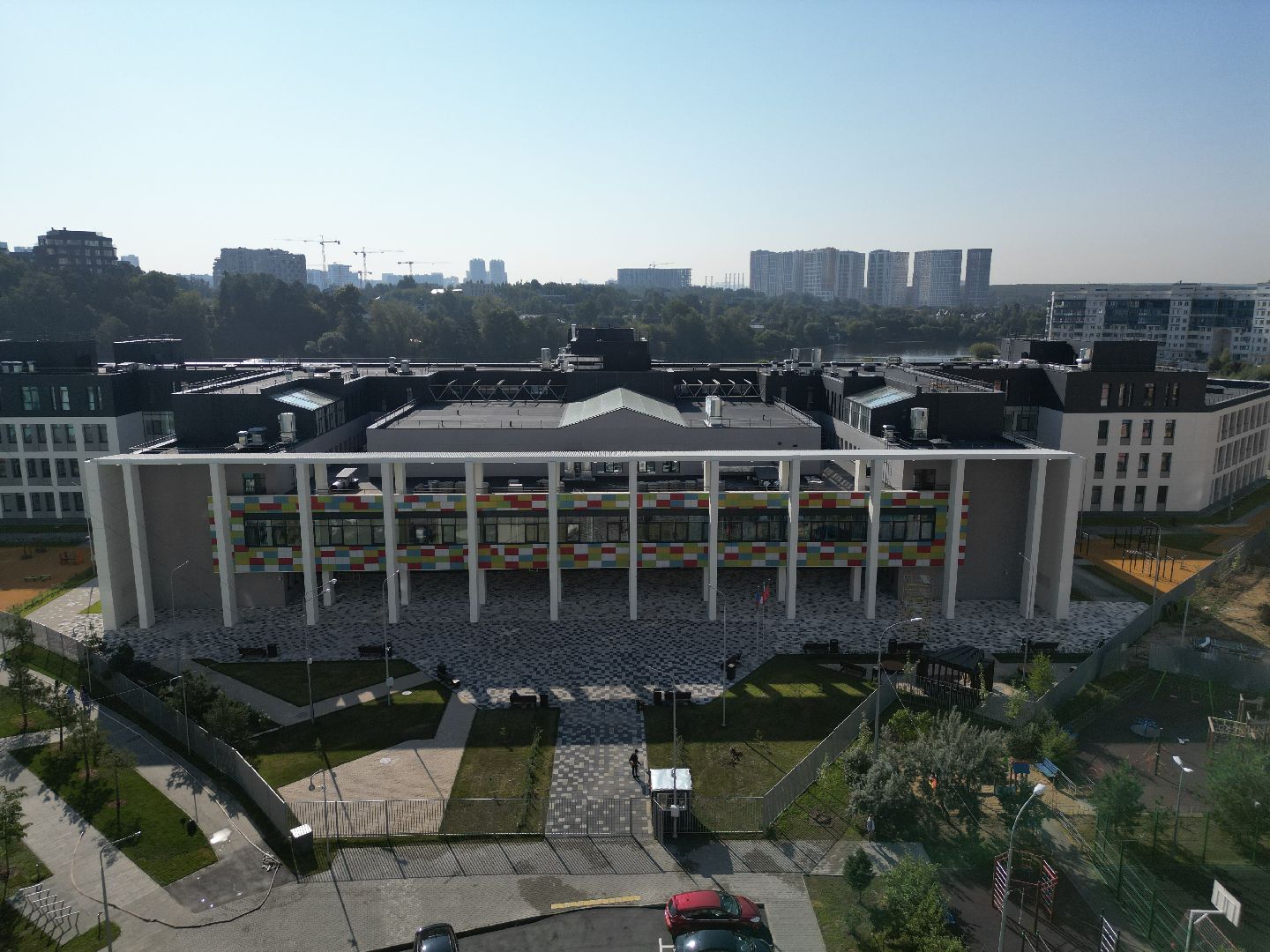 видео с коптера, школа, красногорск,