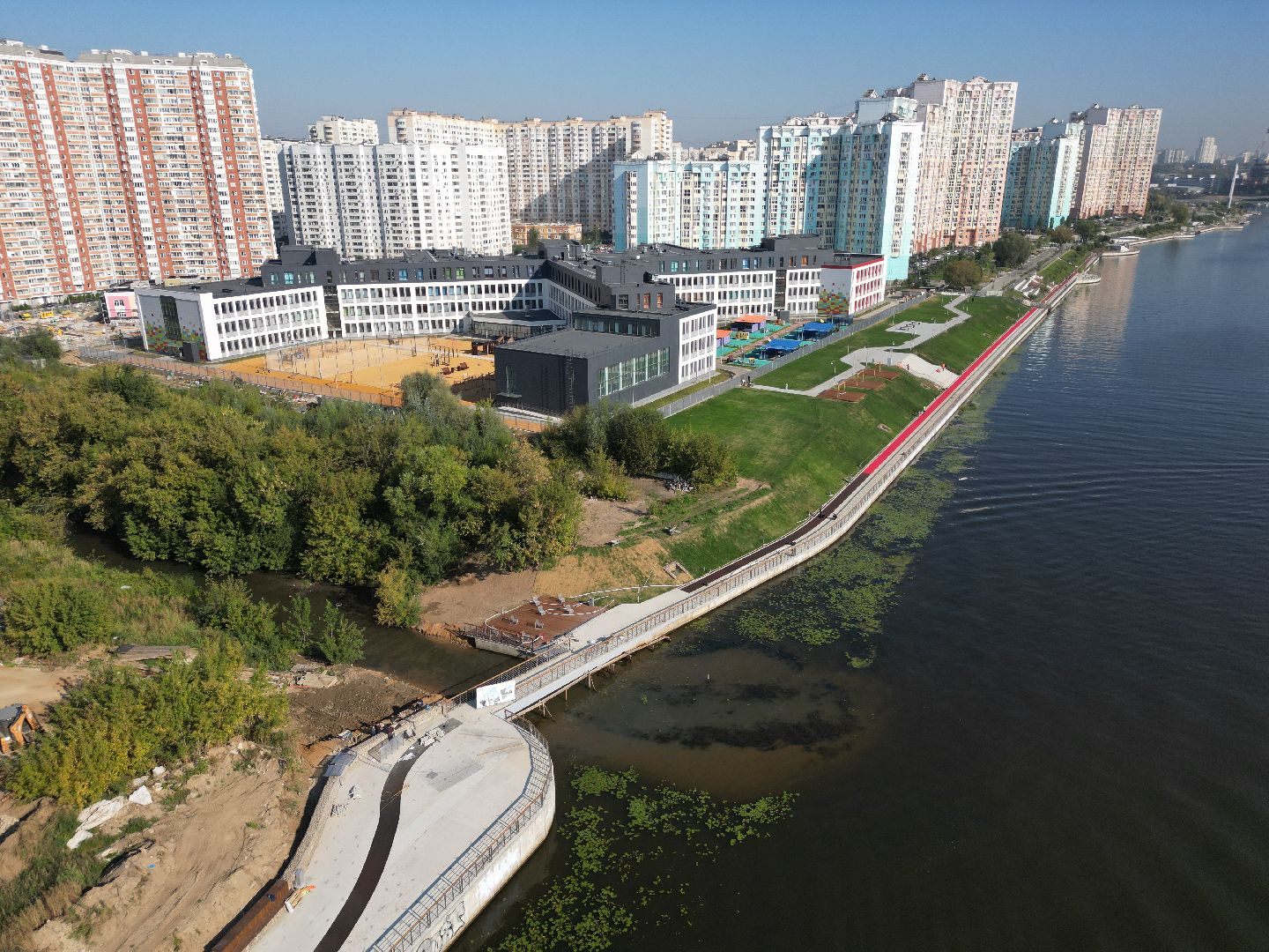видео с коптера, школа, красногорск,
