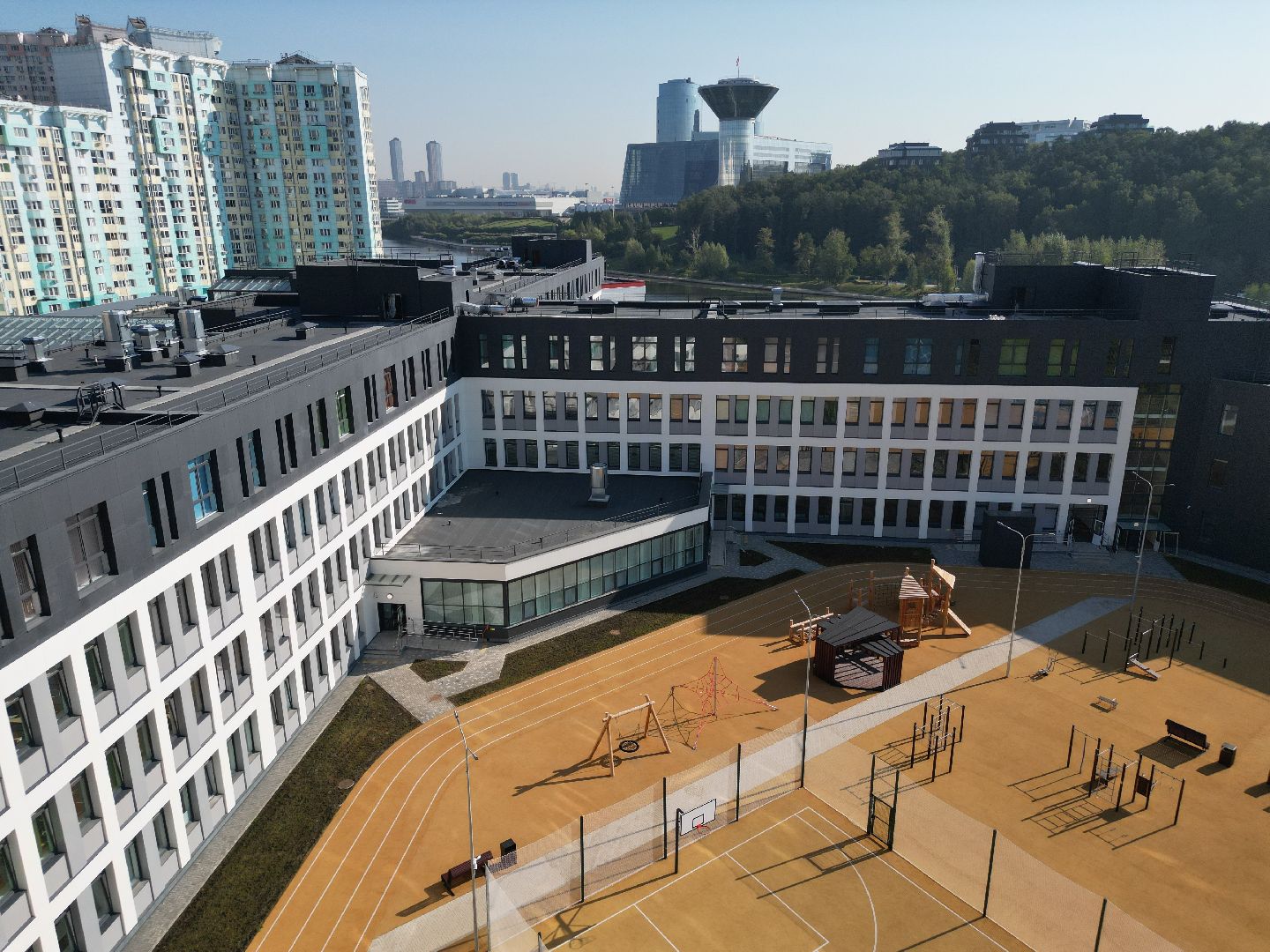 видео с коптера, школа, красногорск,