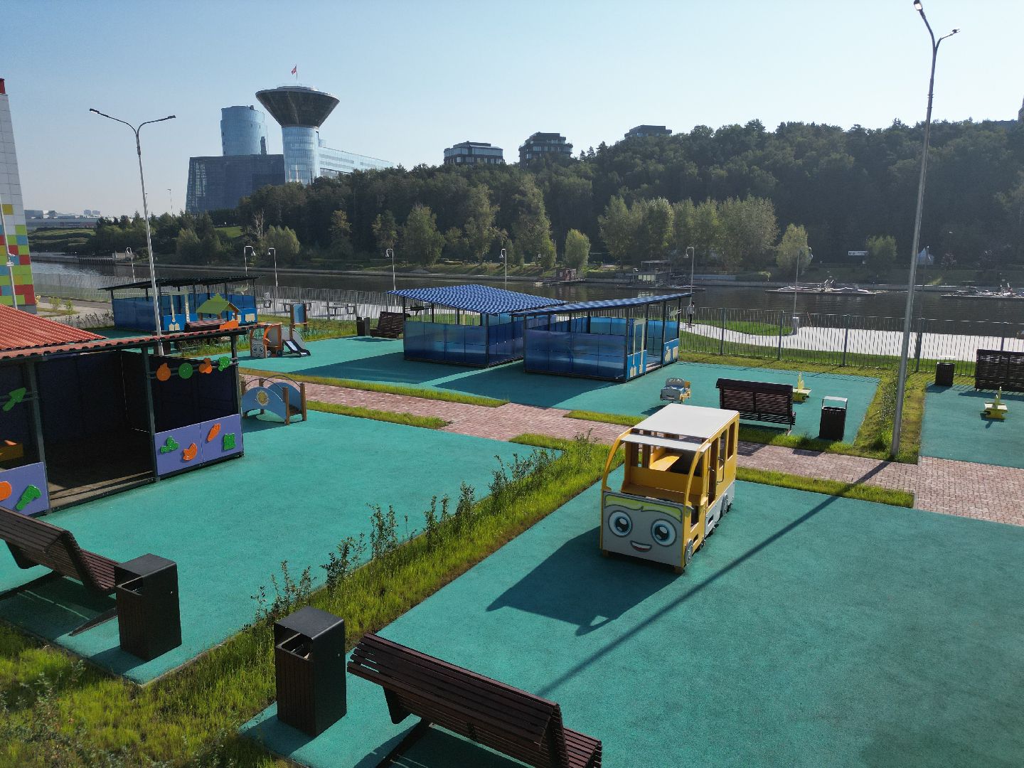 видео с коптера, школа, красногорск,