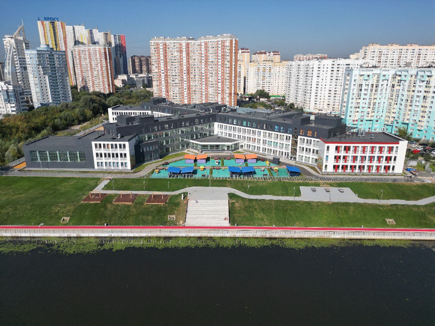 видео с коптера, школа, красногорск,