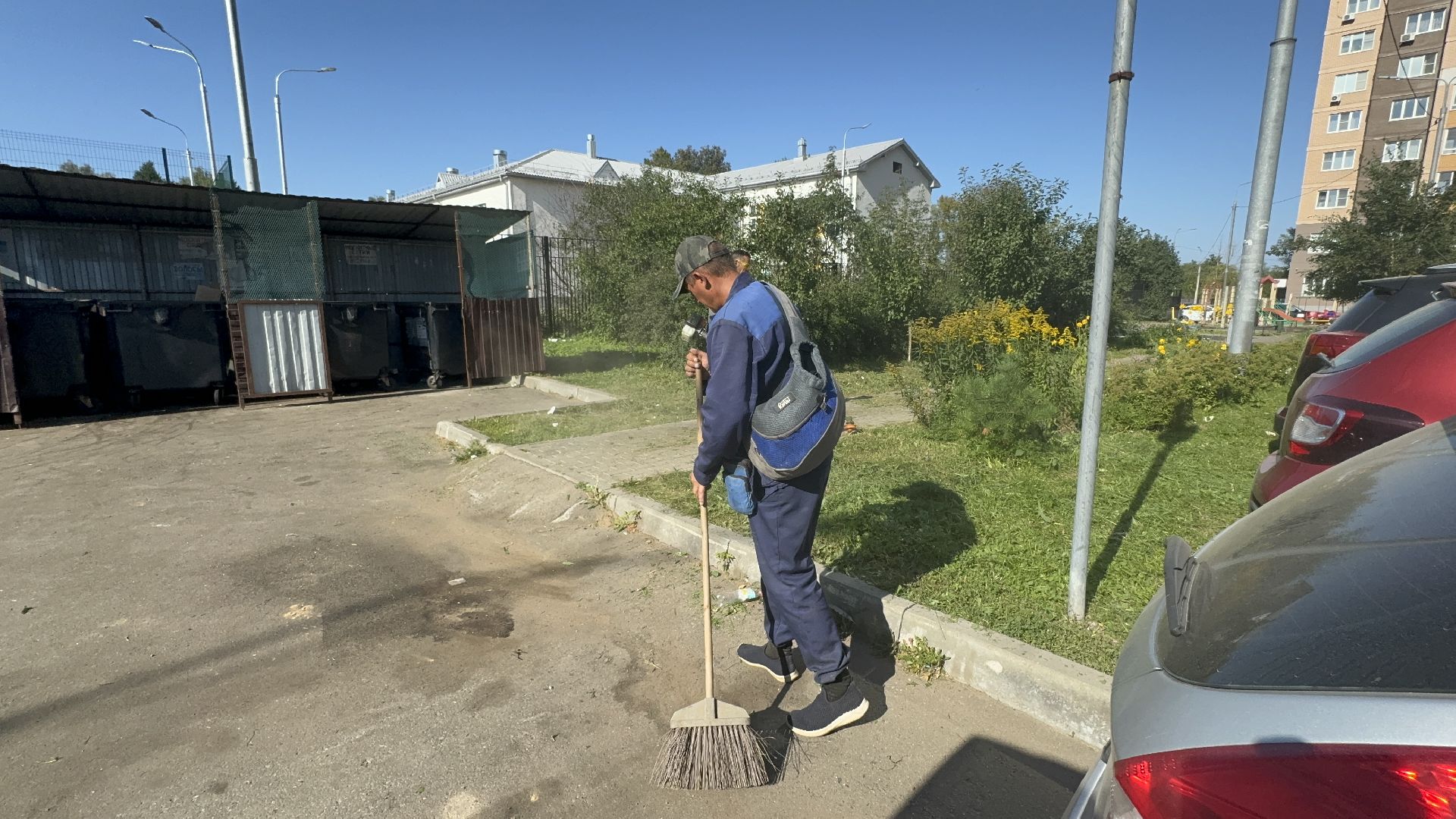 Солнечногорск, Уборка территории, Жители, покос травы, детская площадка,