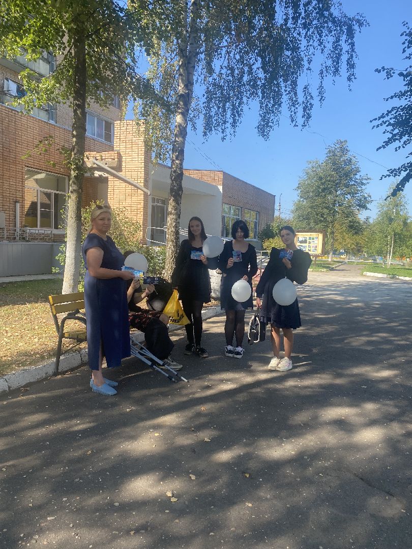 лотошино, лотошинская библиотека, акция, день солидарности в борьбе с терроризмом, беслан,