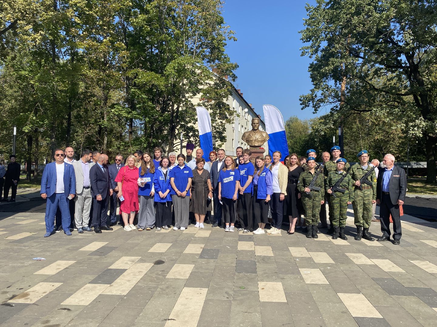 герой россии валерий попов, Власиха Валерий Попов, чеченская кампания, Герой России, памятник герою России Власиха,