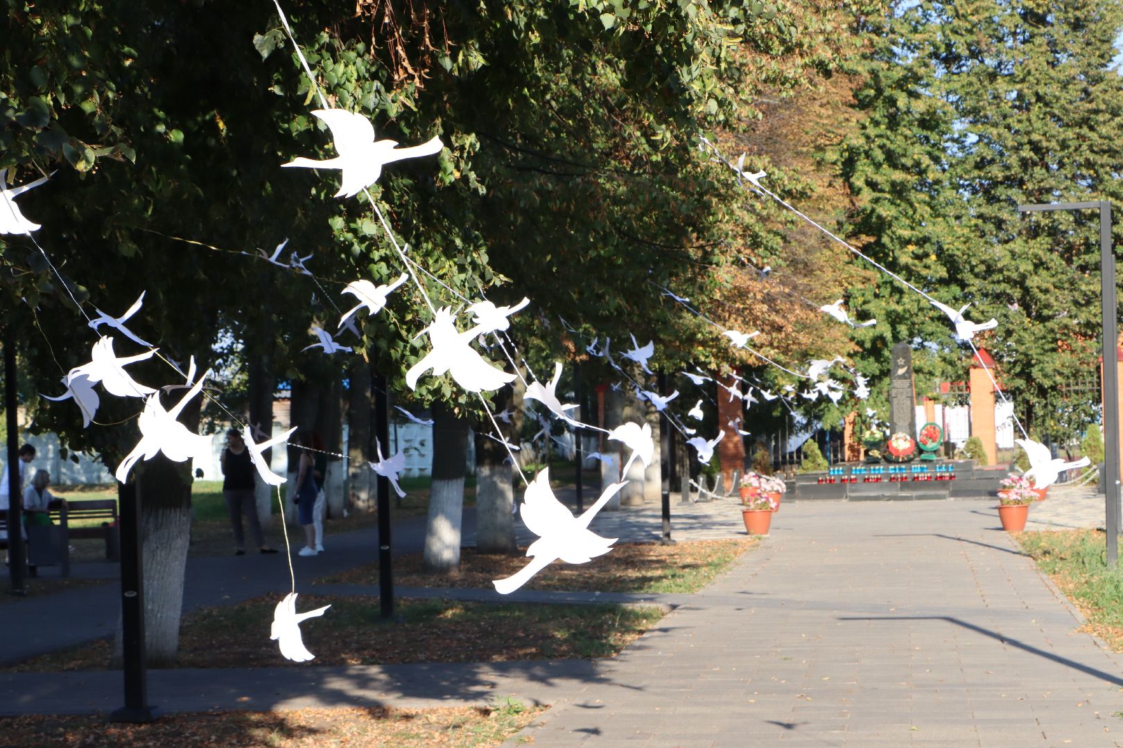 День памяти и скорби, беслан 20 лет, Серебряные пруды, Братская могила,