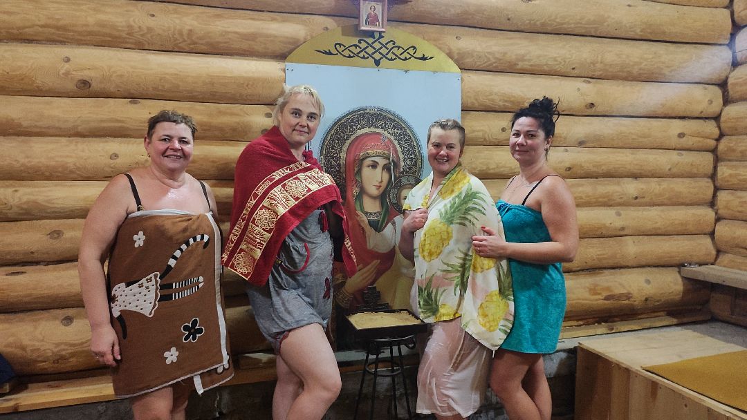 Кашира, общество