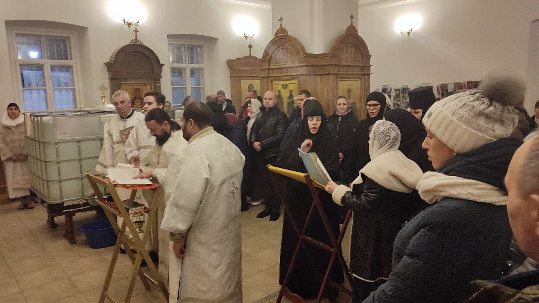 Кашира, общество