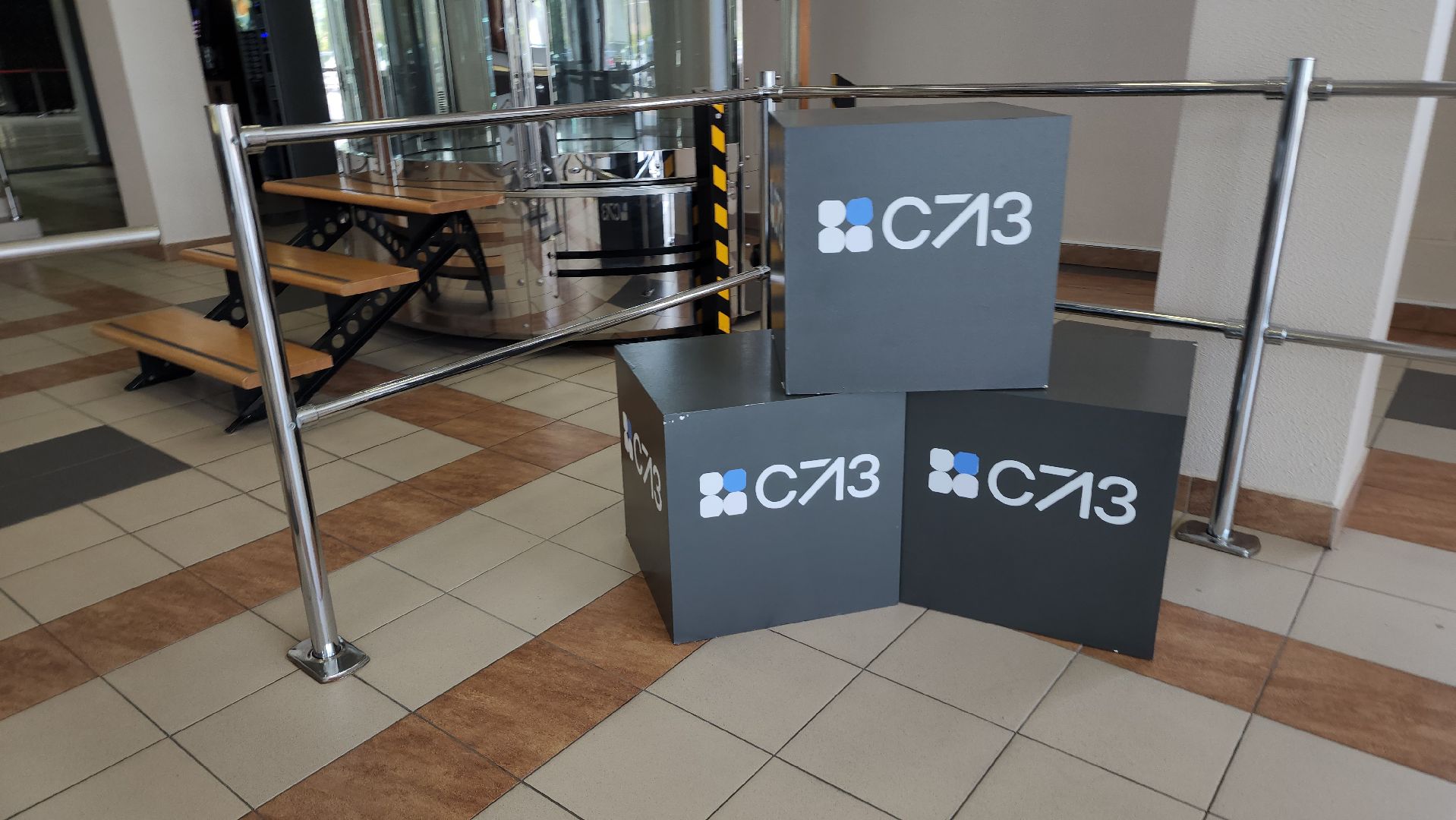 серпухов, серпуховский лифтостроительный завод, слз, стажер, экономика, производство,