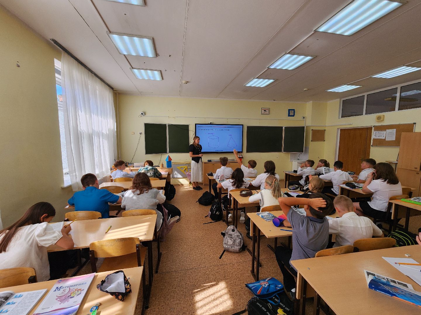 Чехов, школа 3, новые учителя, молодые преподаватели, семья педагогов, Анастасия Гроза, Даниил Гроза, поддержка учителей,