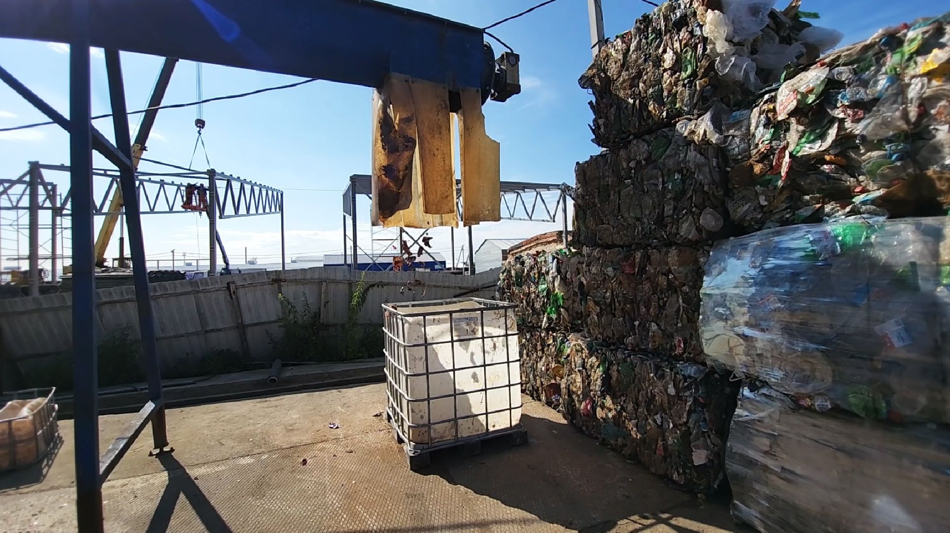 электросталь, переработка, переработка мусора, переработка бумаги, переработка дерева, мусоровоз, завод по переработке мусора, экология, утилизация, утилизация отходов, утилизация шин, областная программа,