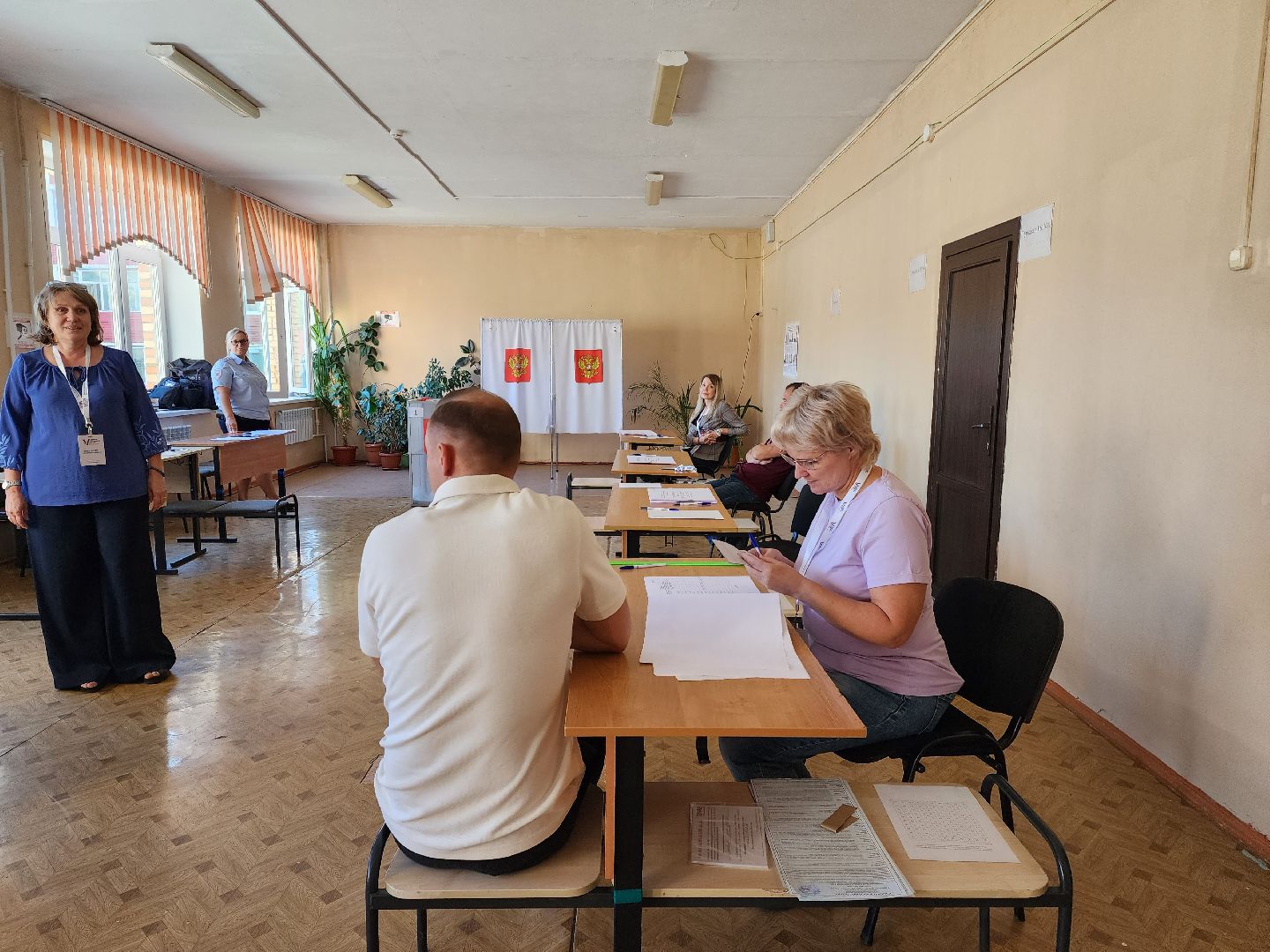 раменское, выборы, депутат московской областной думы посетил избирательные участки в Раменском,