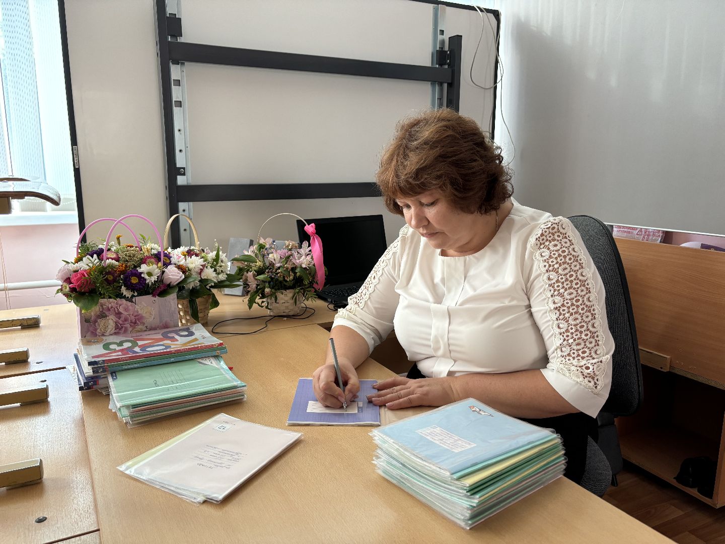 учитель начальных классов, новый специалист, школа 8, кучино,