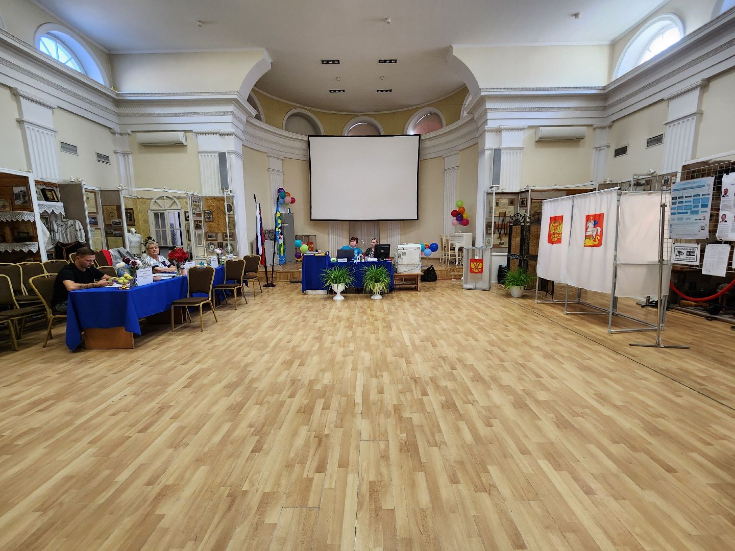 выборы, выборы 2024, голосование за депутатов, совет депутатов ленинского округа, депутат мособлдумы владимир жук, ленинский округ, видное,