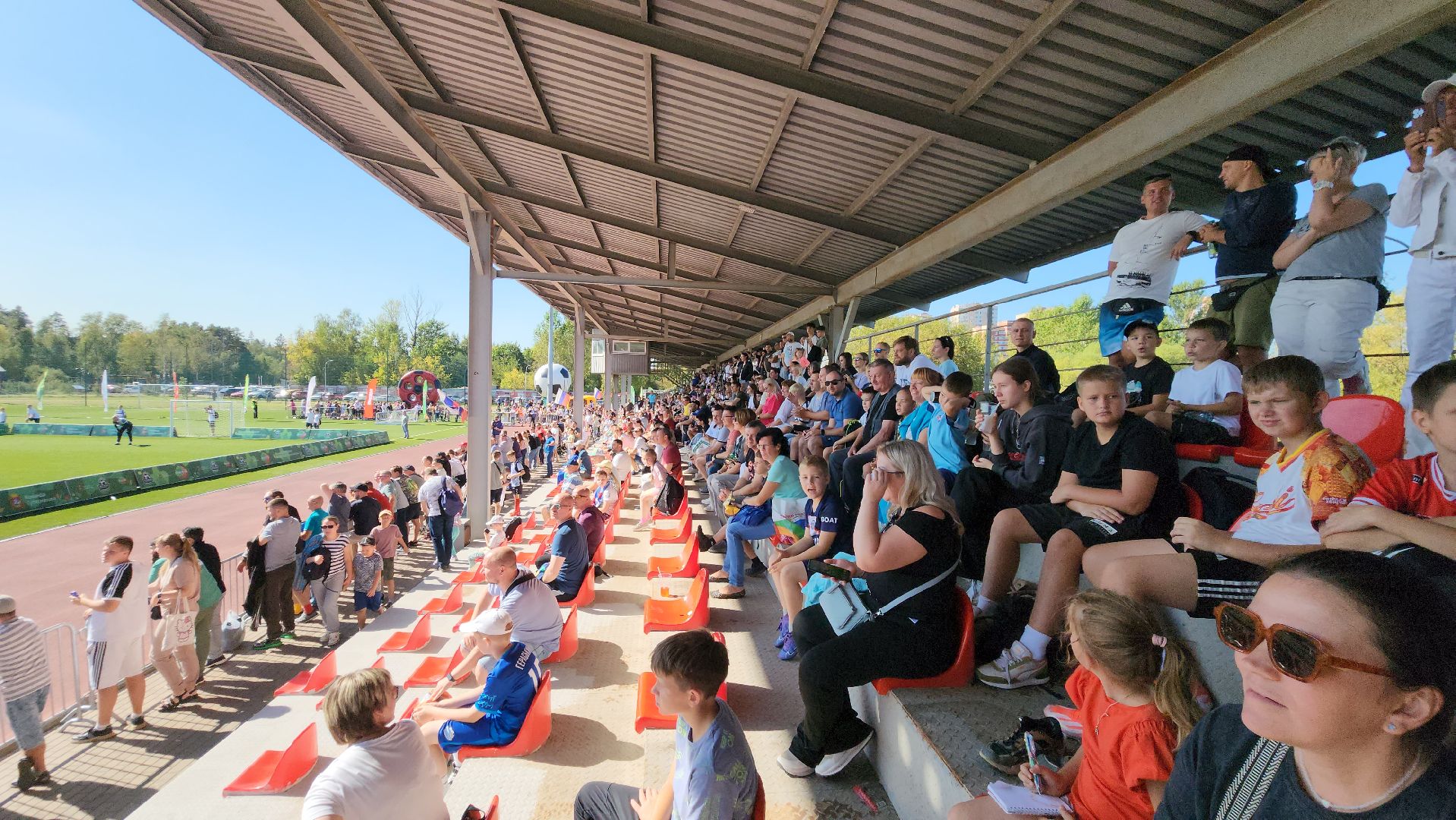 Футбол, выходи во двор, Лобня,