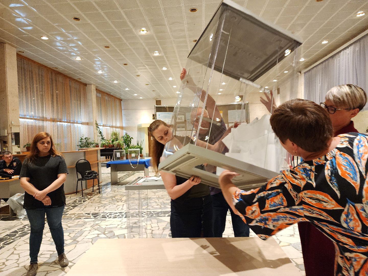 выборы 2024, выборы в совет депутатов 2024, Ленинский округ, Голосование завершено,