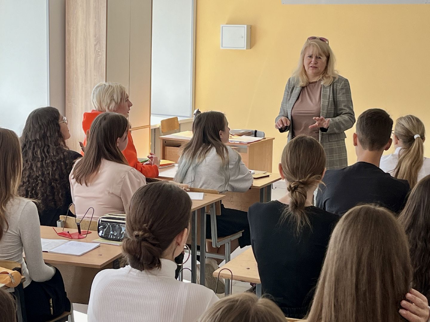 наро-фоминский городской округ, наро-фоминская школа номер 9, космонавт Валентин Лебедев, капитальный ремонт школ, образование Подмосковья,