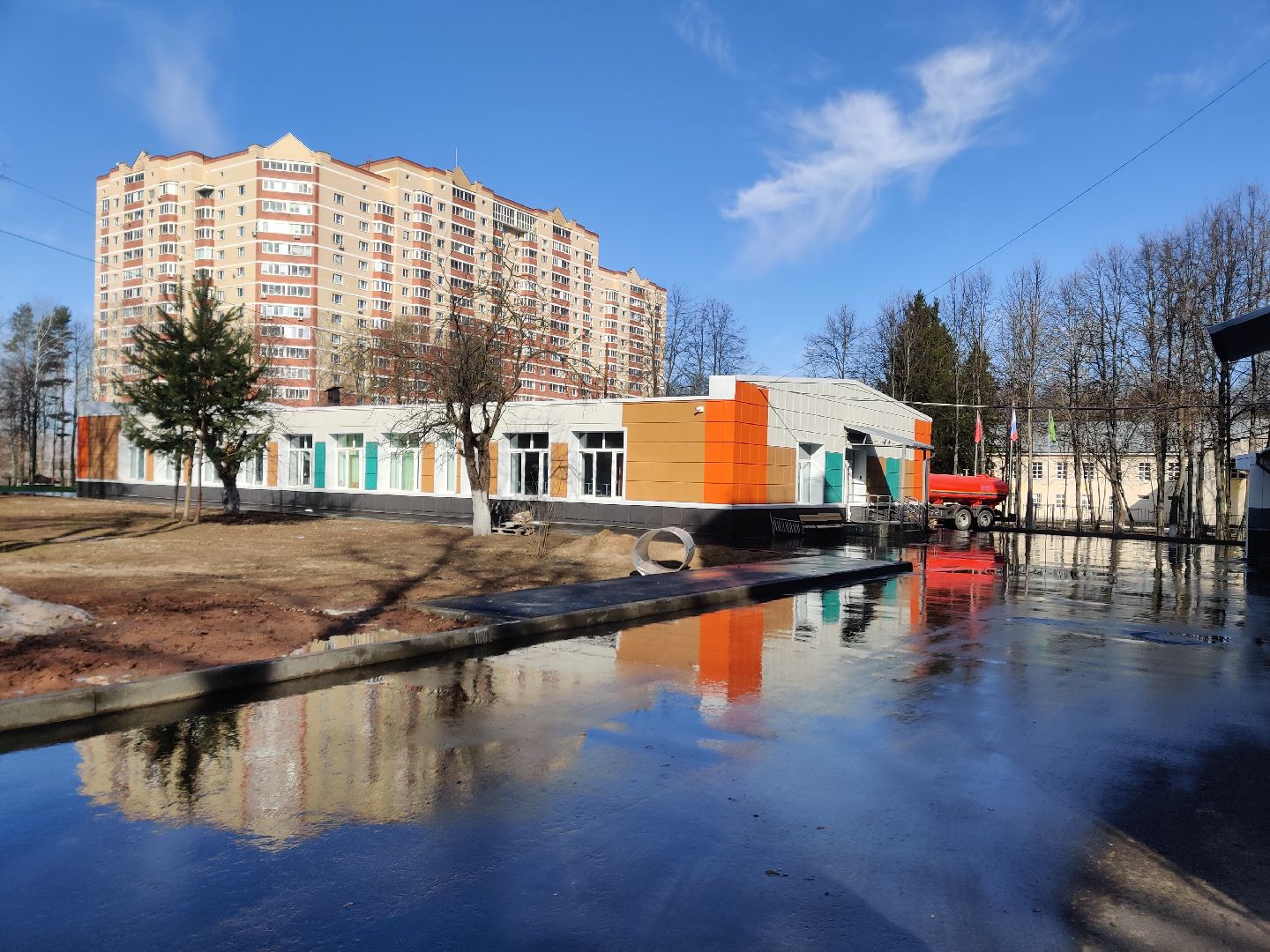 Красноармейск, уборка улиц, влажная уборка, школьный двор,