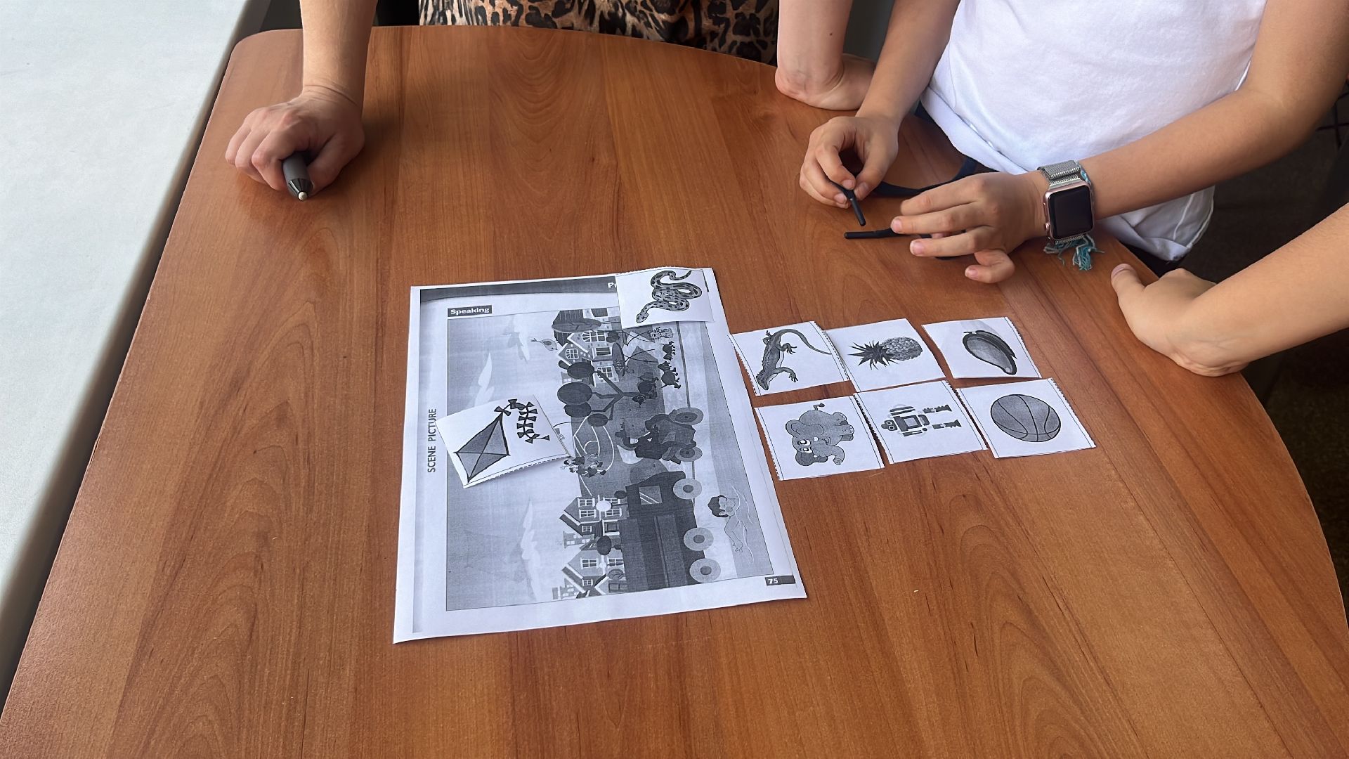 кружки, секции, занятия, занятия по английскому, английский язык,