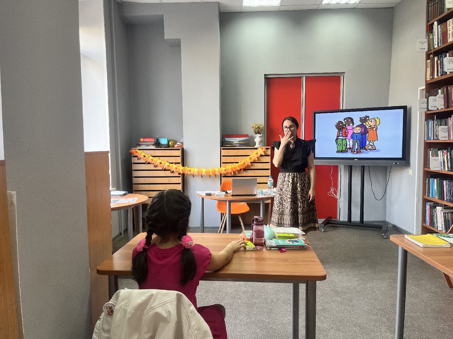 кружки, секции, занятия, занятия по английскому, английский язык,