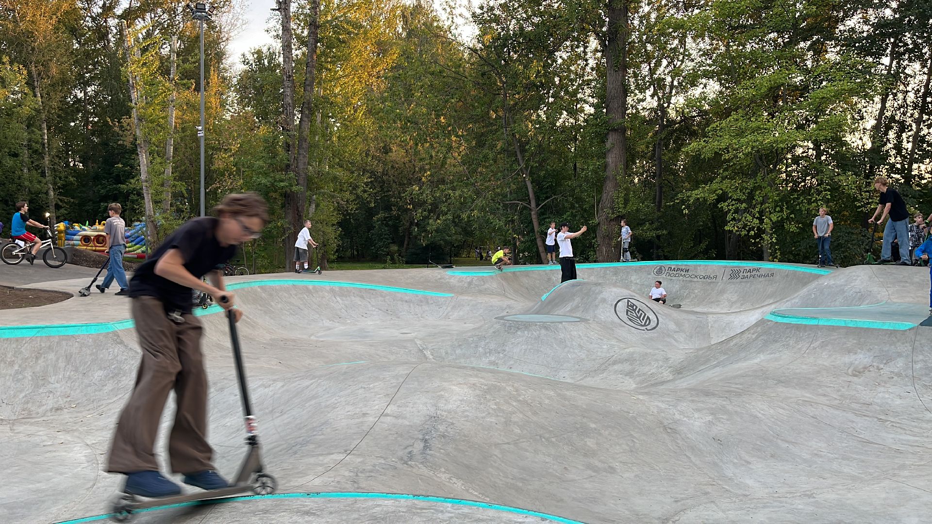 скейт-парк, памп трек,