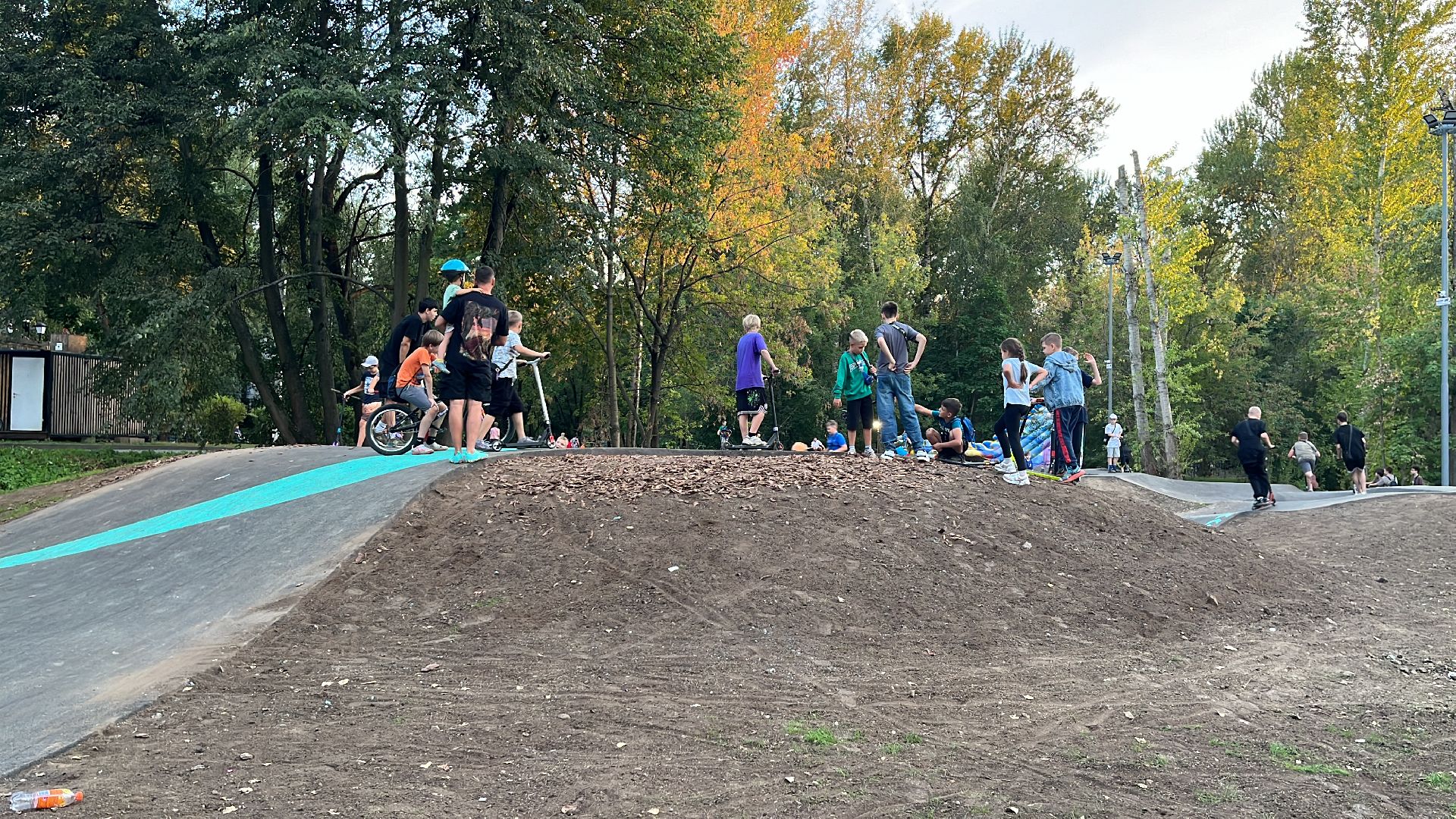 скейт-парк, памп трек,