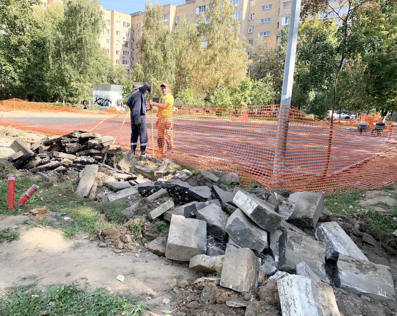 Балашиха, Подмосковье, благоустройство дворов в подмосковье, ремонт тротуаров, пешеходная дорожка, благоустройство дворовых территорий,