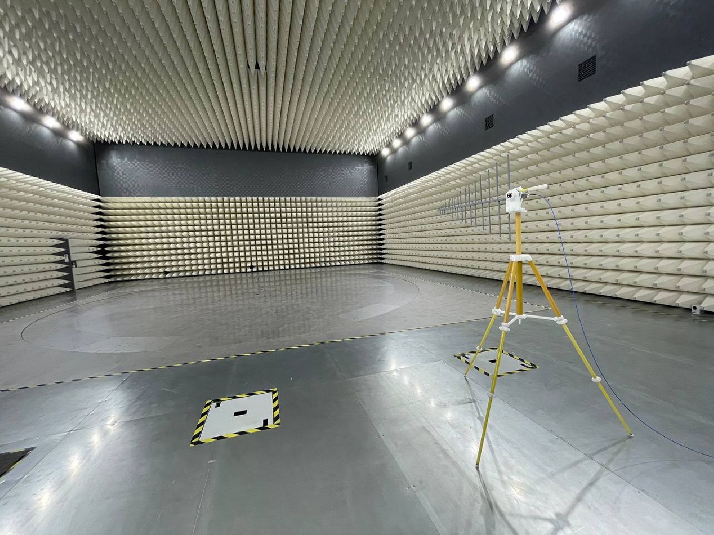 Дмитров, Автополигон, Центр испытаний НАМИ,