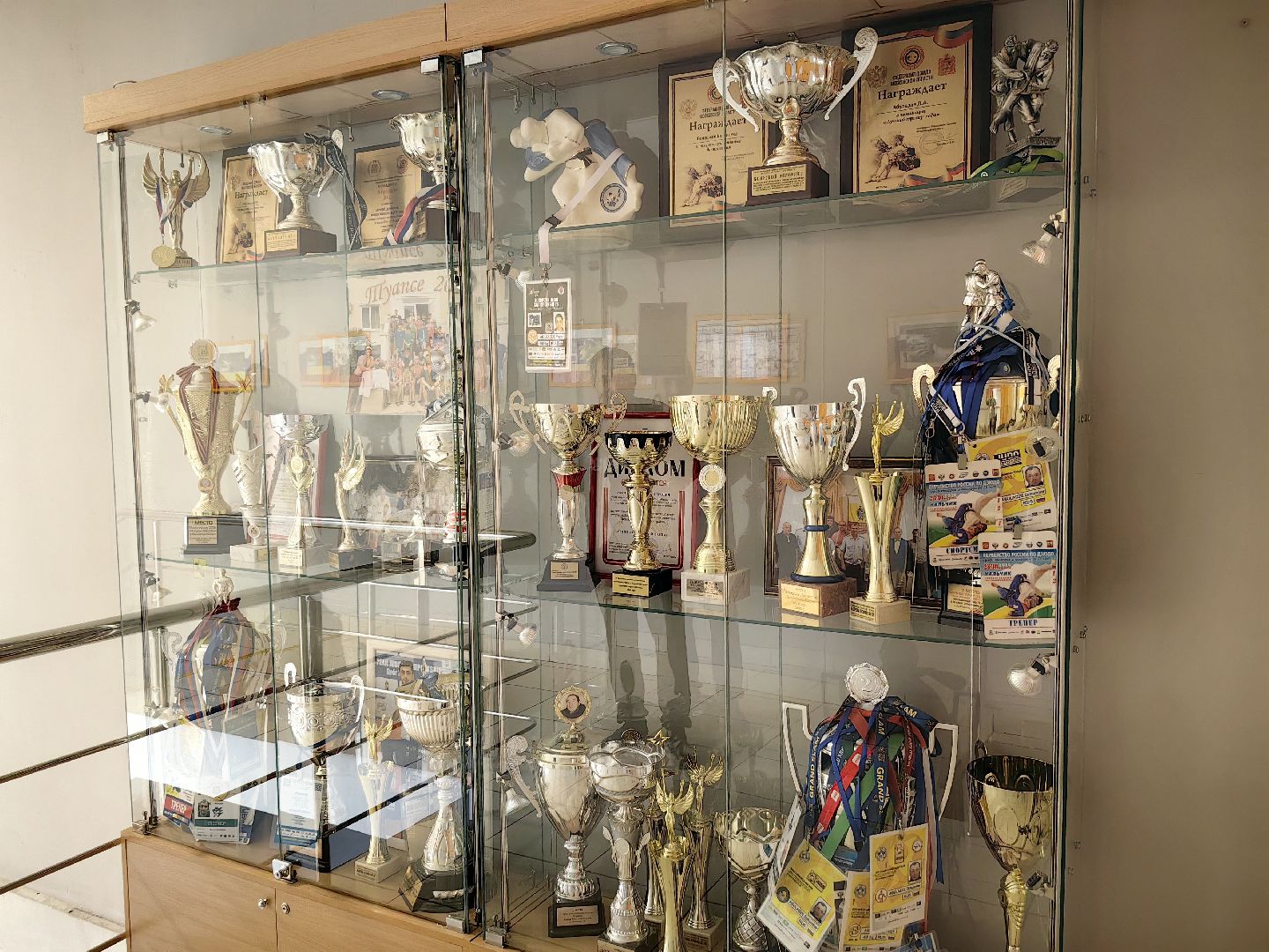 Первенство мира, дзюдо, школа олимпийского резерва, финальная схватка, татами, чемпион мира,