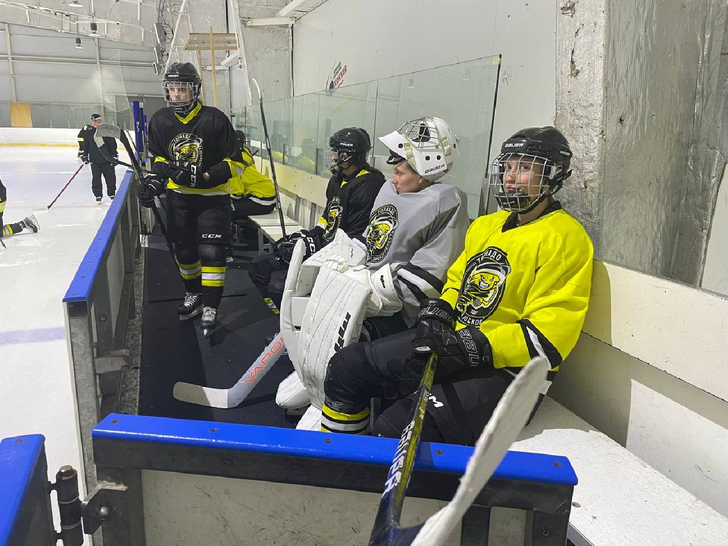 Дмитров, Клуб Торнадо, ЖХЛ,