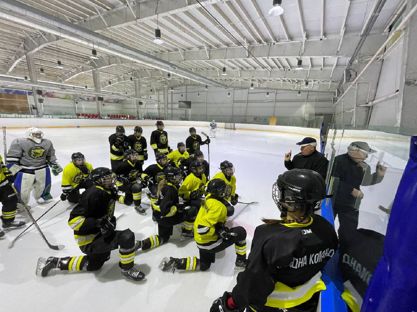 Дмитров, Клуб Торнадо, ЖХЛ,