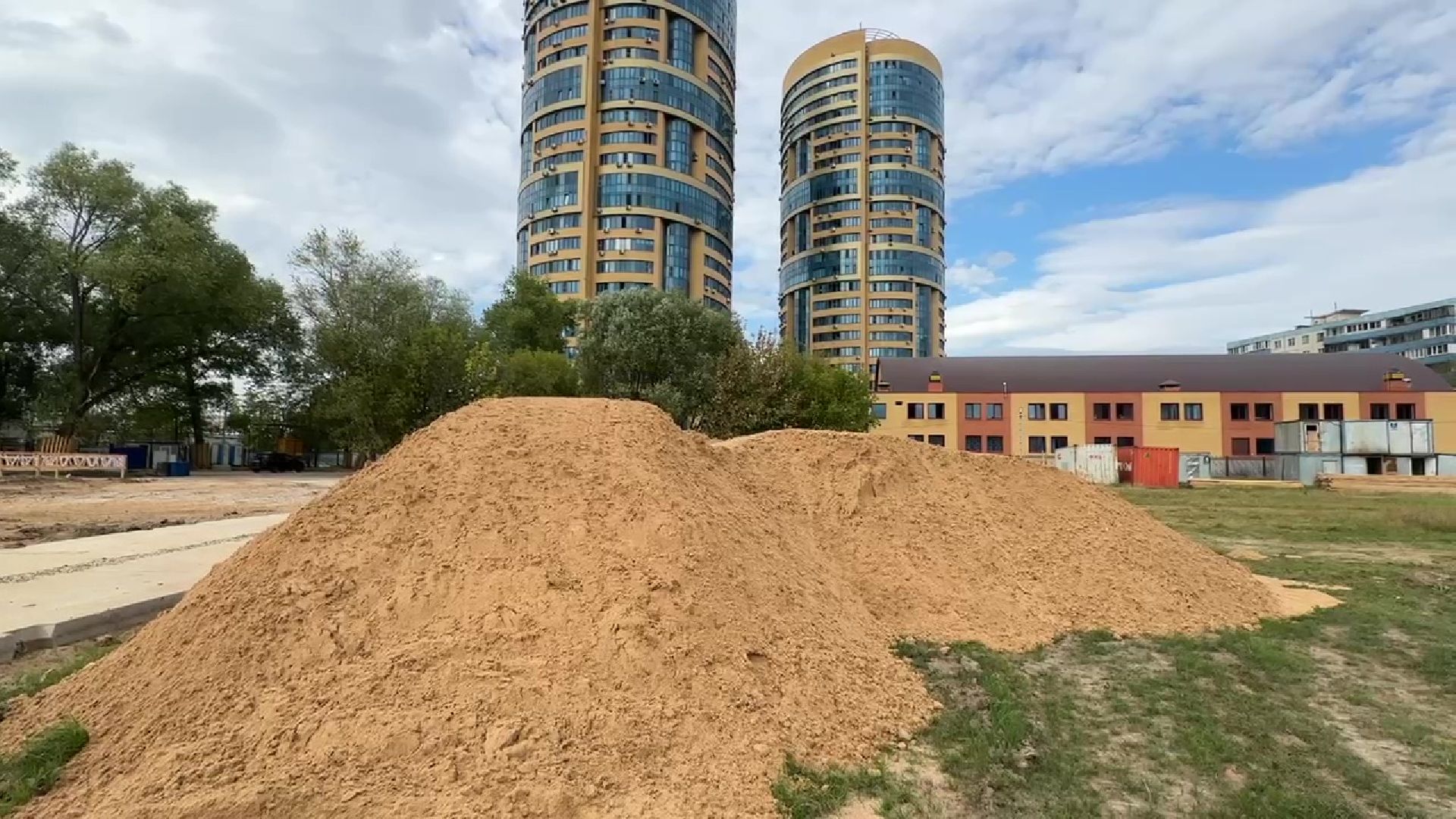 Реутов, стадион, реконструкций, футбол, трибуна, гостиница, строительство,