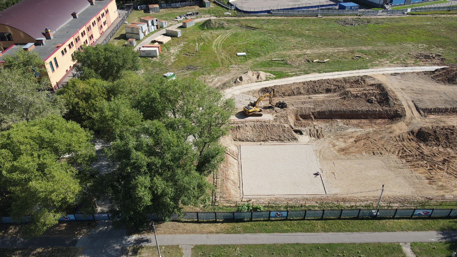 Реутов, стадион, реконструкций, футбол, трибуна, гостиница, строительство,