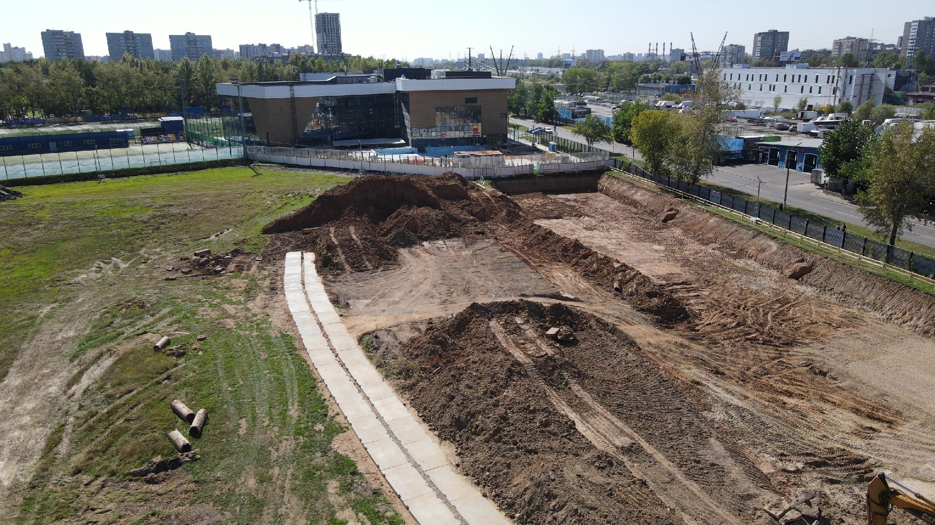 Реутов, стадион, реконструкций, футбол, трибуна, гостиница, строительство,