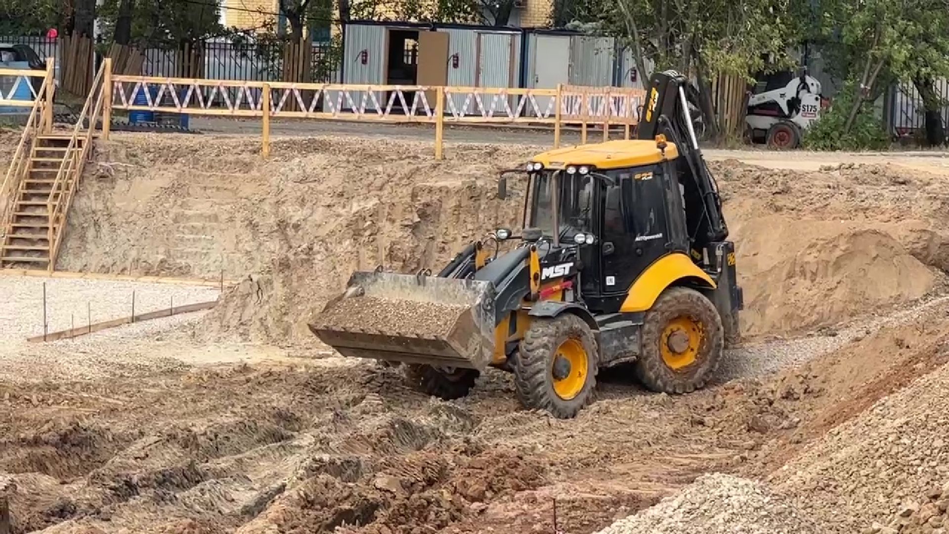 Реутов, стадион, реконструкций, футбол, трибуна, гостиница, строительство,