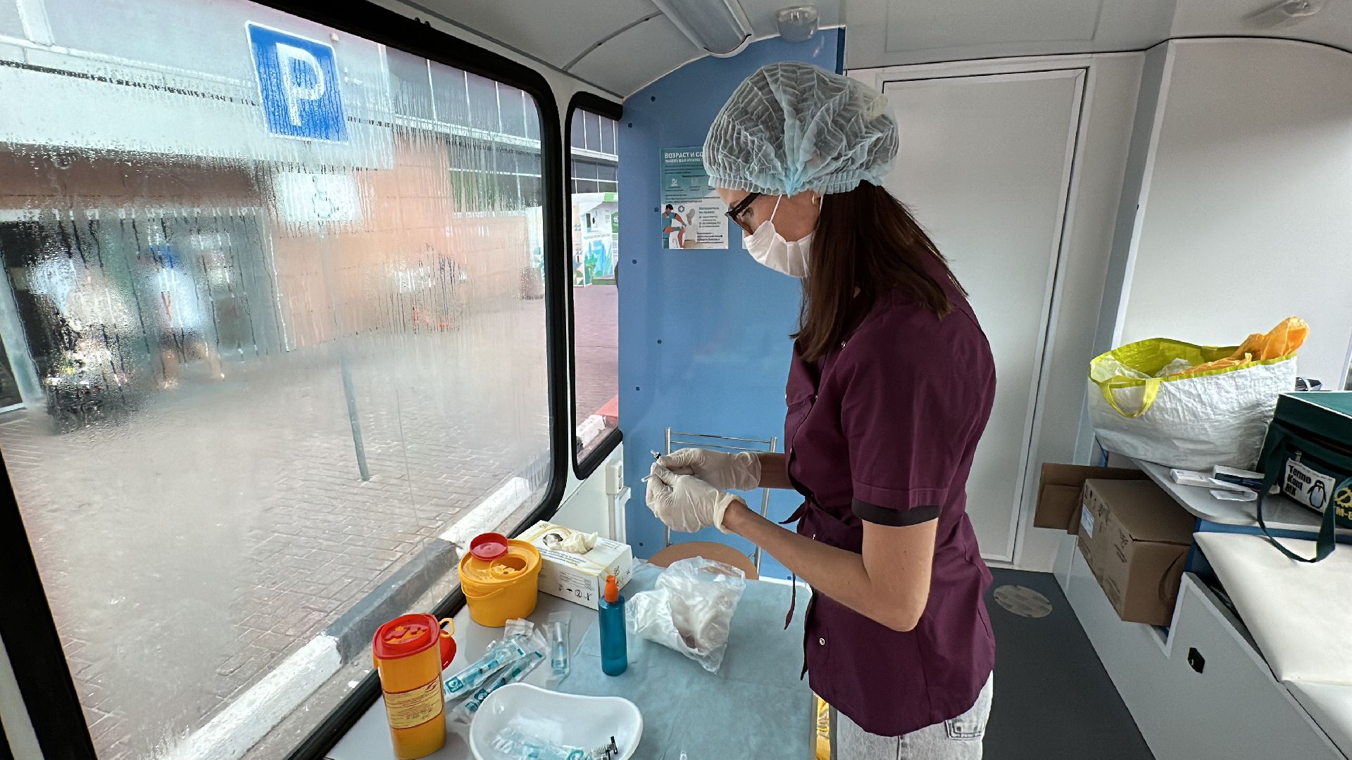 Клин, общество, медицина, вакцинация от гриппа, Подмосковье, врачи,