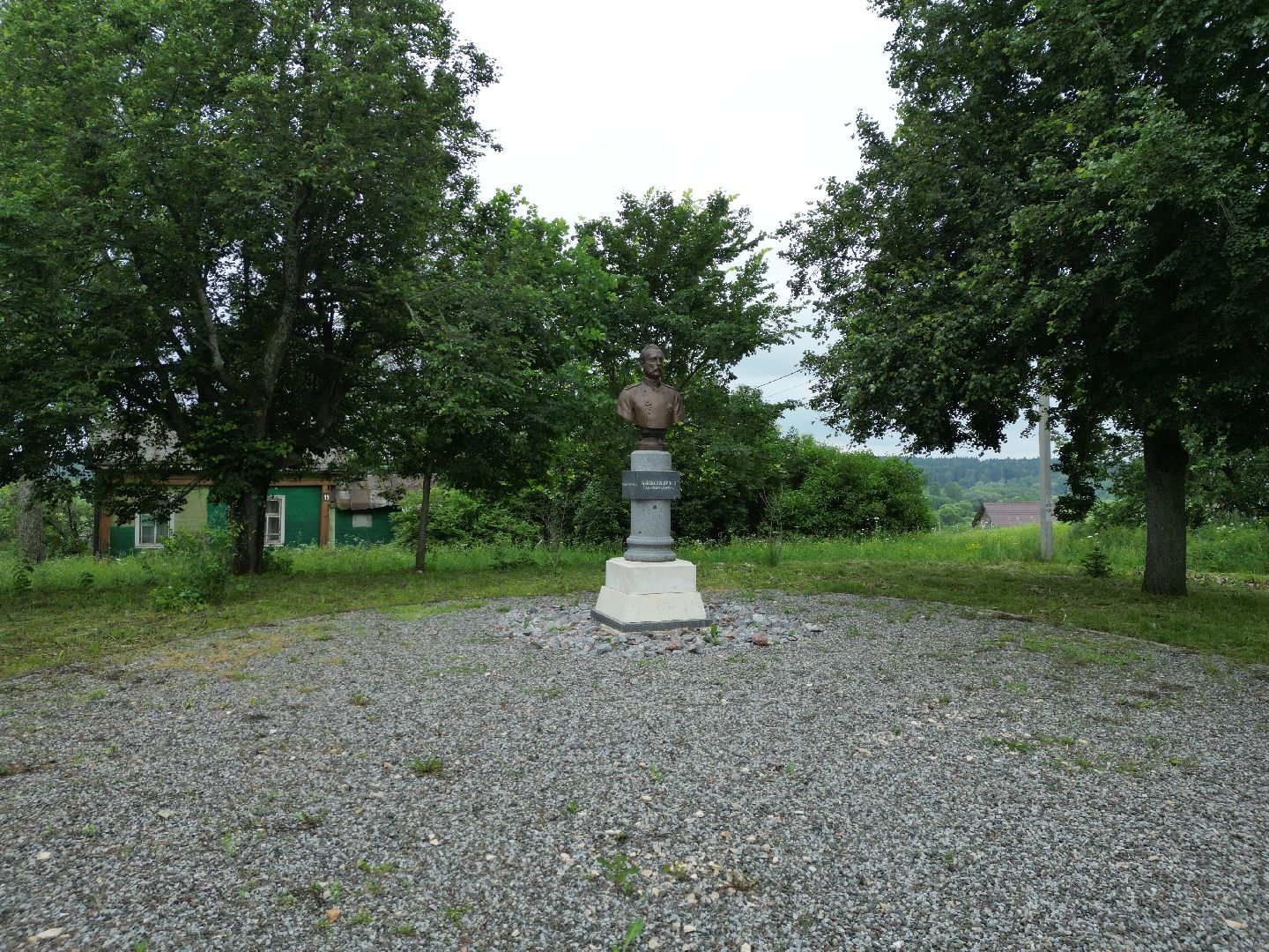 видео с коптера, памятник, бюст,