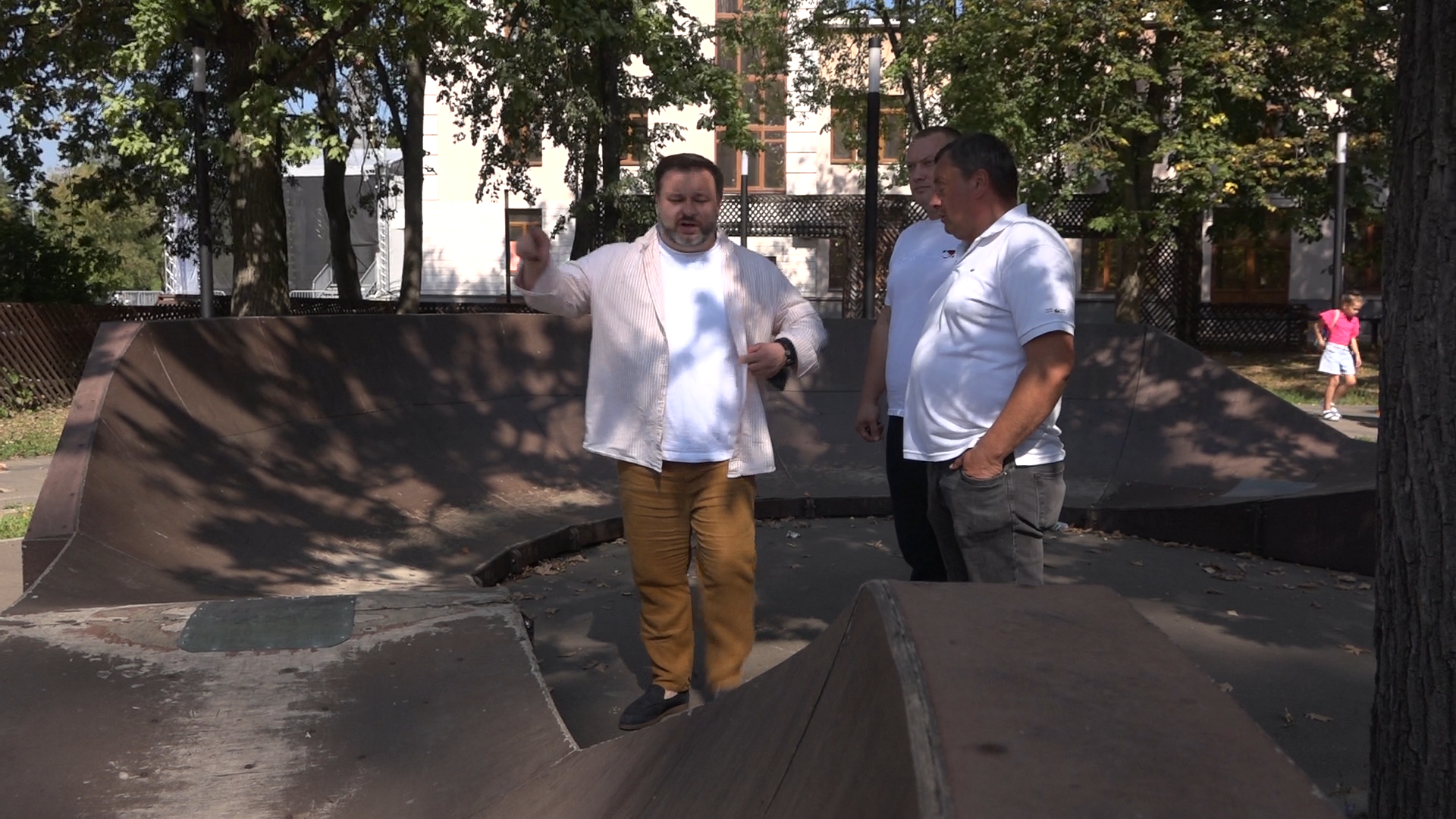 благоустройство территории, мкр Тополек Власиха, мкр школьный власиха, обращения жителей, обход территории власиха,