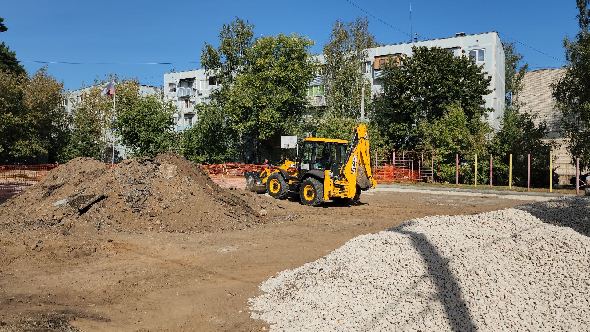 серпухов, гимназия 1, большой ударный переулок, спортивная площадка, образование,
