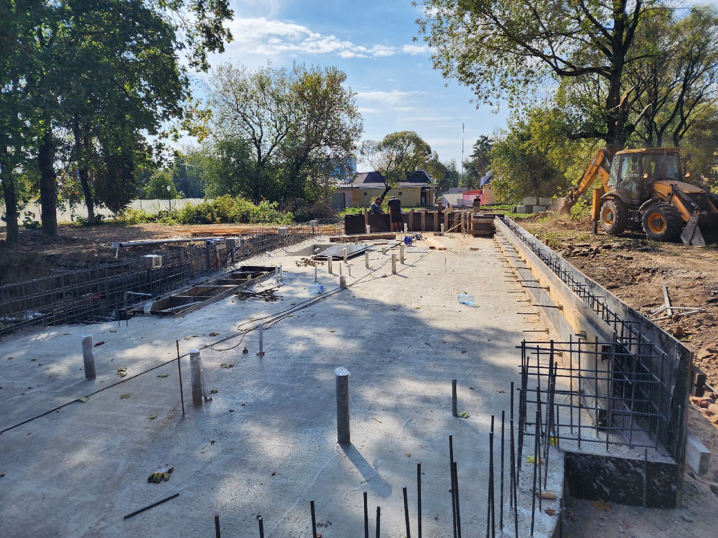 Чехов, бульвар Чехова, сквер Чехова, реконструкция, благоустройство, фонтан, пешеходные дорожки, озеленение, арт объекты, освещение, качели, нацпроект Жилье и городская среда, формирование комфортной городской среды,